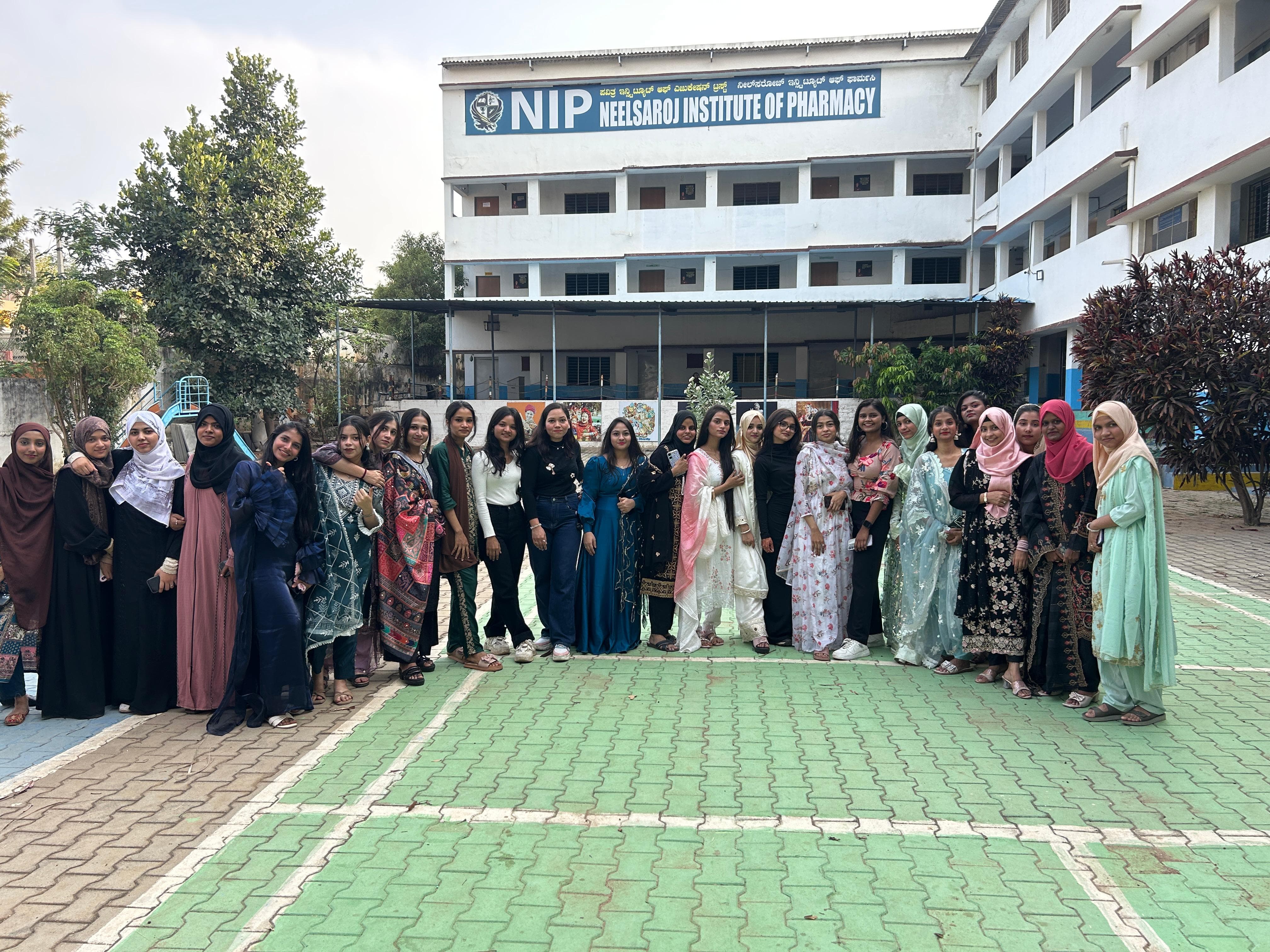 d pharmacy college admission in mumbai